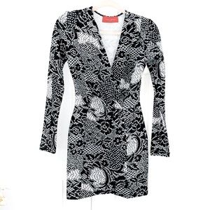Akira Lace Pattern Long Sleeve Bodycon Mini Dress